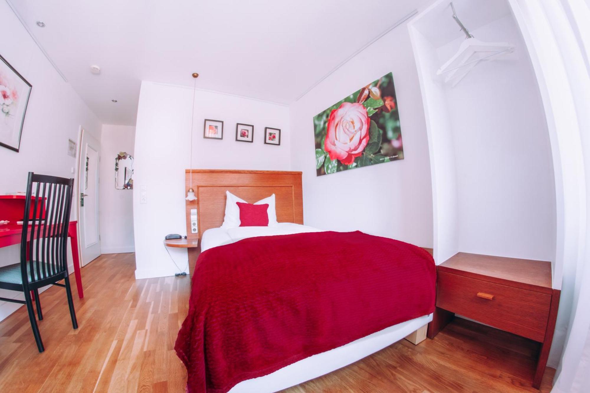 Hotel Zum Ochsen Oberstenfeld Dış mekan fotoğraf